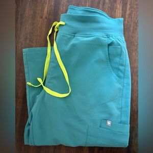 Figs Yola High Waisted Pants in Cactus